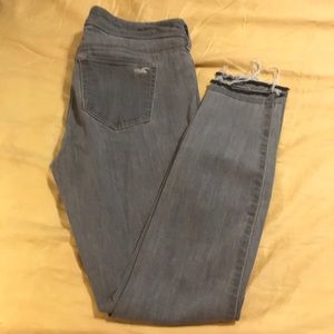 Gray Hollister Jegging! Size 9